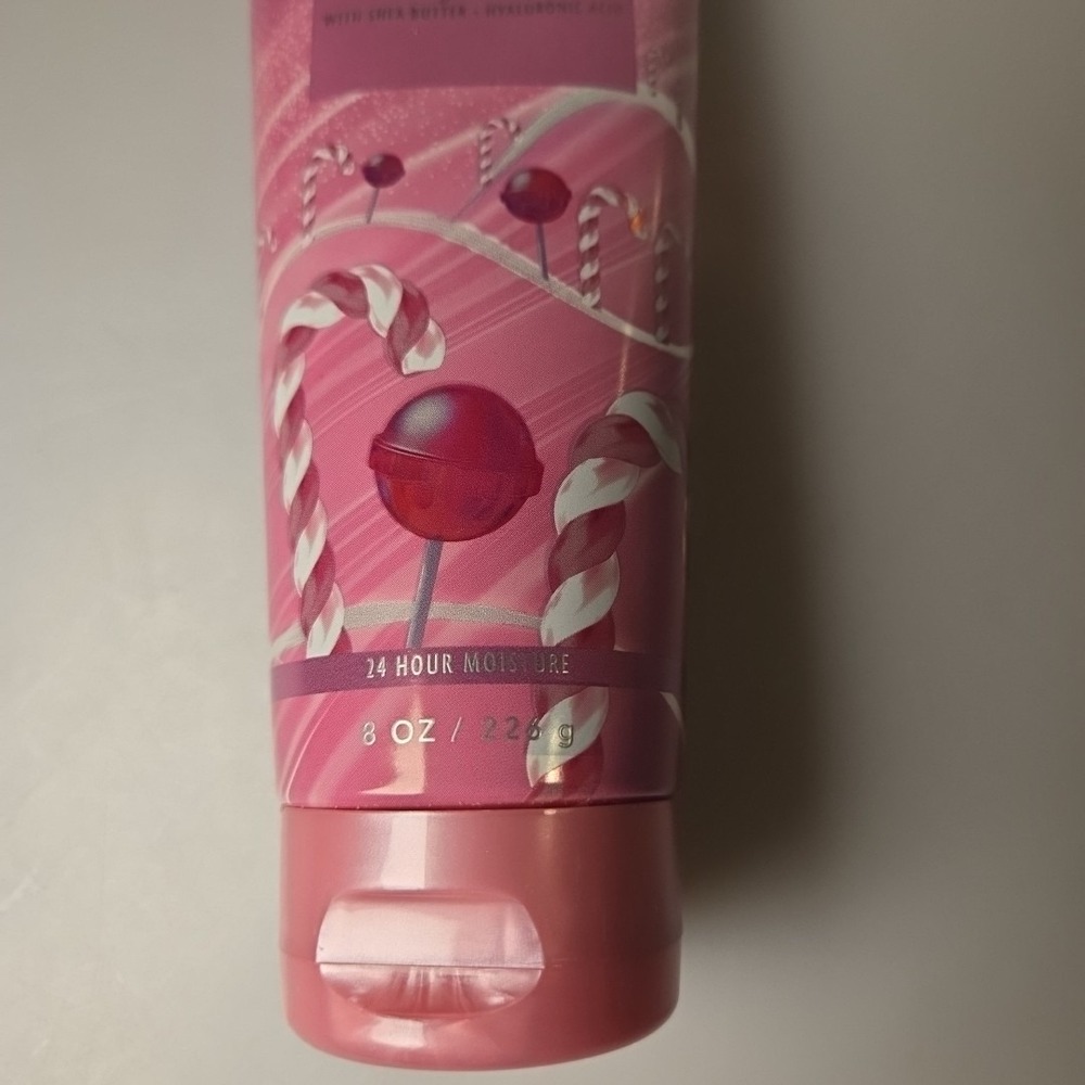 BATH & BODY WORKS TWISTED PEPPERMINT MIST /LOTION /BODY CREAM You Choose One - Picture 2 of 3